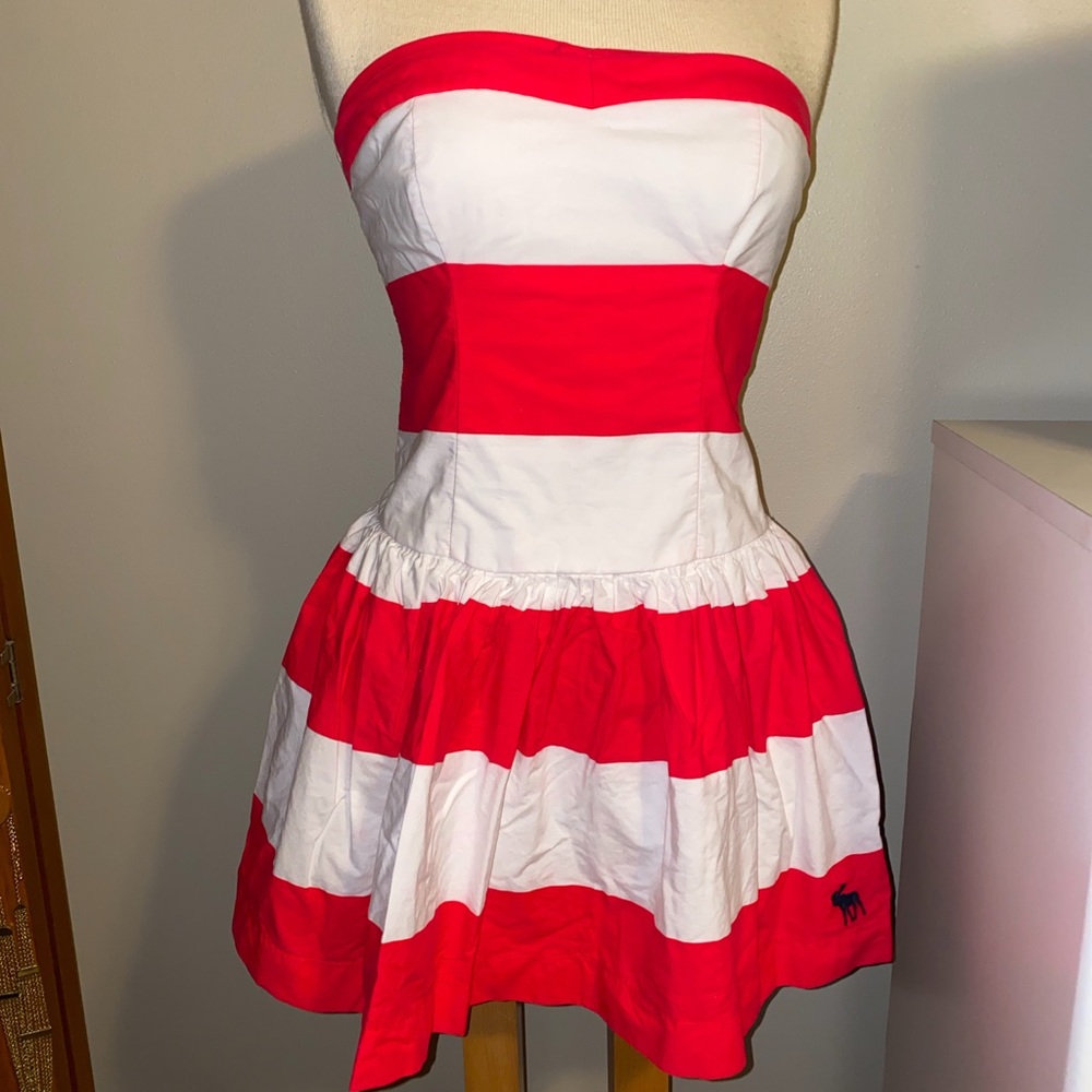 Abercrombie & Fitch white and bright red sundress